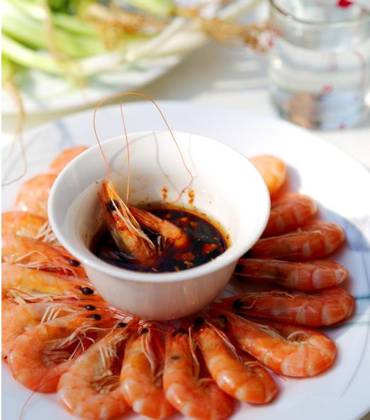 用冷水，還是熱水煮蝦？為什么你煮的蝦又腥又柴？