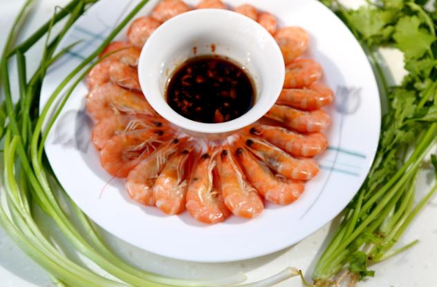 用冷水，還是熱水煮蝦？為什么你煮的蝦又腥又柴？