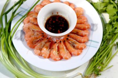 用冷水，還是熱水煮蝦？為什么你煮的蝦又腥又柴？