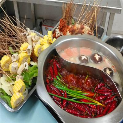 特色串串香技術培訓中心哪里好？蜀味緣調湯技巧訓練