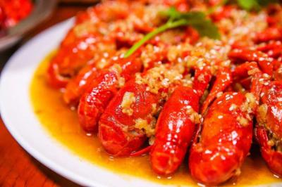 四川麻辣小龍蝦技術(shù)培訓(xùn)班哪里專業(yè)？無(wú)保留教學(xué)技術(shù)