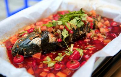 品味獨特！紙上烤魚技術培訓，開啟美食新境界！